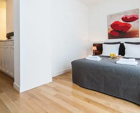 Short Group Balthasar Floris Hotel