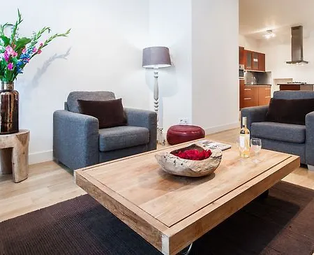 Short Group Balthasar Floris Hotel Amesterdão